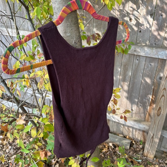 Urban Outfitters Dark Brown Ribbed Top - Picture 5 of 5